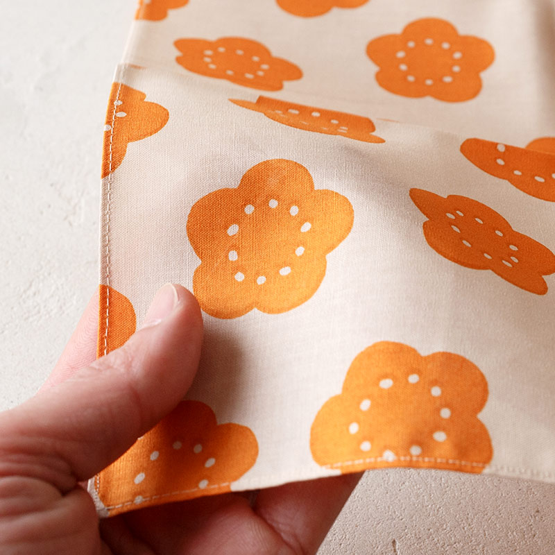 たべもの風呂敷(梅にんじん)