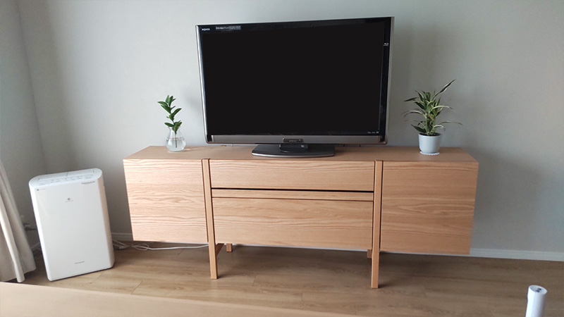 壁掛けテレビにも対応できるハイボード