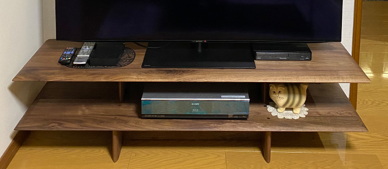総無垢材のオープンテレビボード