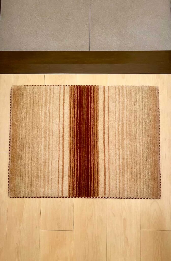 [ハグみじゅうたん®]厚手ウールラグ 6177Eroom 無垢の床に合う厚手の羊毛玄関マット[ハグみじゅうたん] / ER6177E レッド