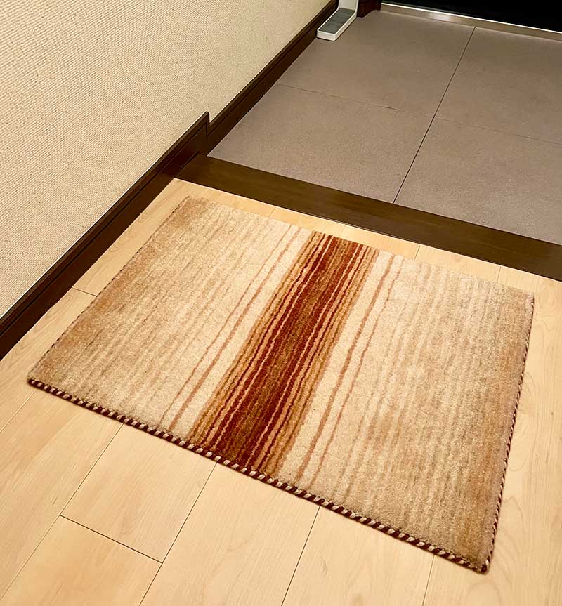 [ハグみじゅうたん®]厚手ウールラグ 6177Eroom 無垢の床に合う厚手の羊毛玄関マット[ハグみじゅうたん] / ER6177E レッド