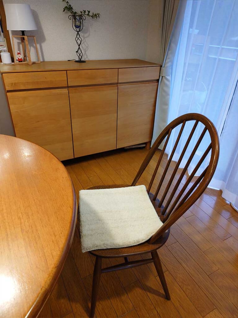 上質ウールの厚手手織りシートクッション チェアパット 無地 [ナチュラルホワイト ミニ(ホワイト,白,アイボリー) / HK01JC]