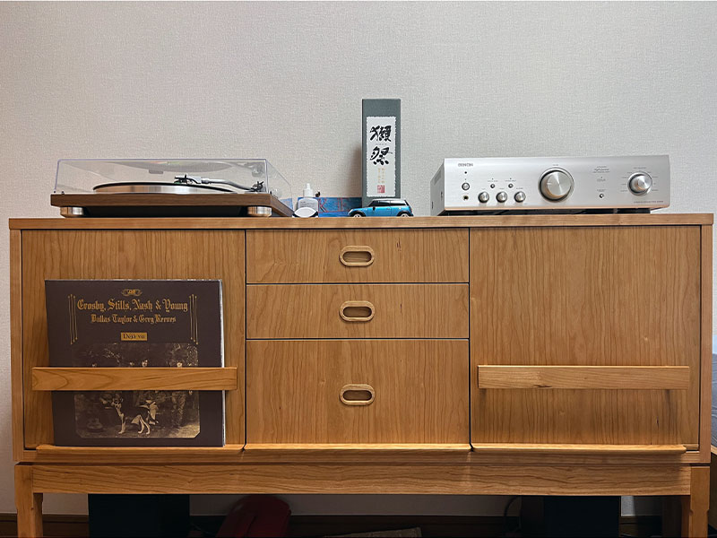 マガジンラック付き収納ボード